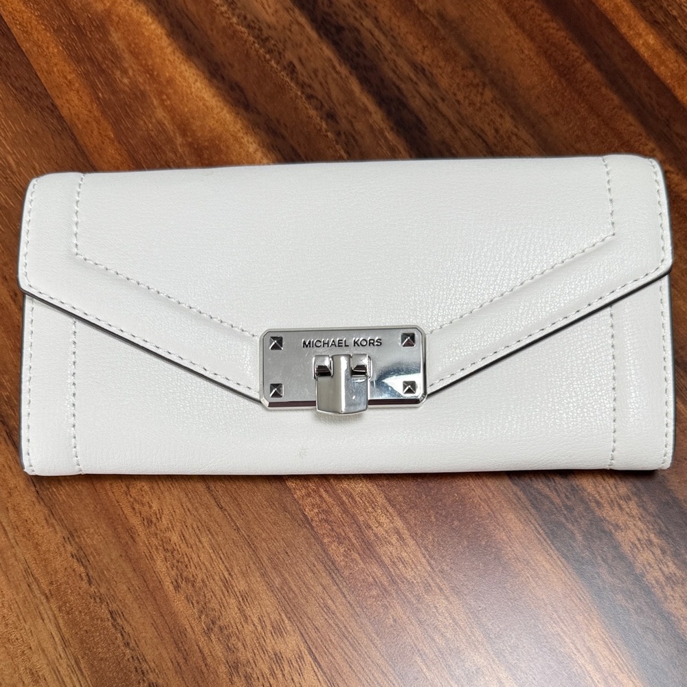 Michael Kors Cream Leather Wallet
